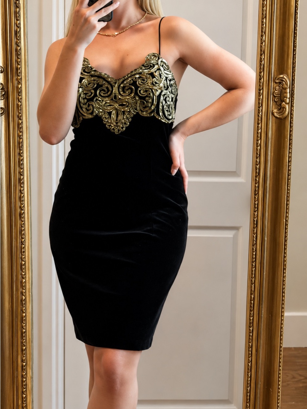 Gina Bacconi Black Velvet Baroque Gold Soutache Embroidery Dress US 8 / M